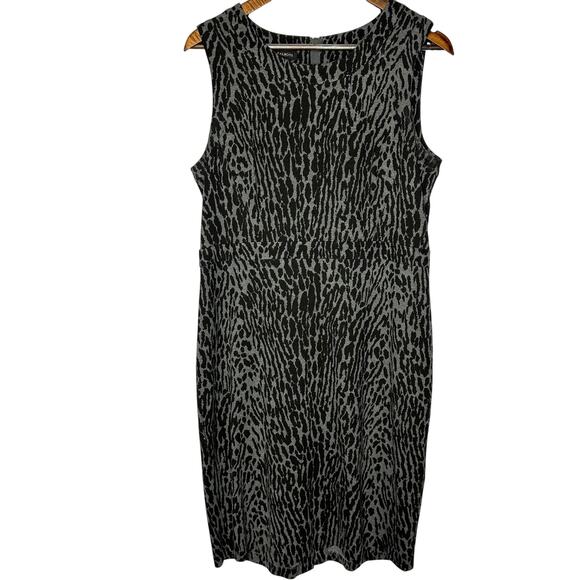 Talbots Dresses & Skirts - Talbots Sz 10 Black Animal Print Shift Knit Sleeveless Stretch Knee Length Dress